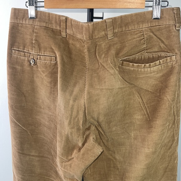 Vintage Levi’s Cords, Wide Leg, Tan, Sz 32/32, great condition - Picture 6 of 7